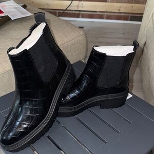 Nordstrom BP Glossy Black Ankle Booties